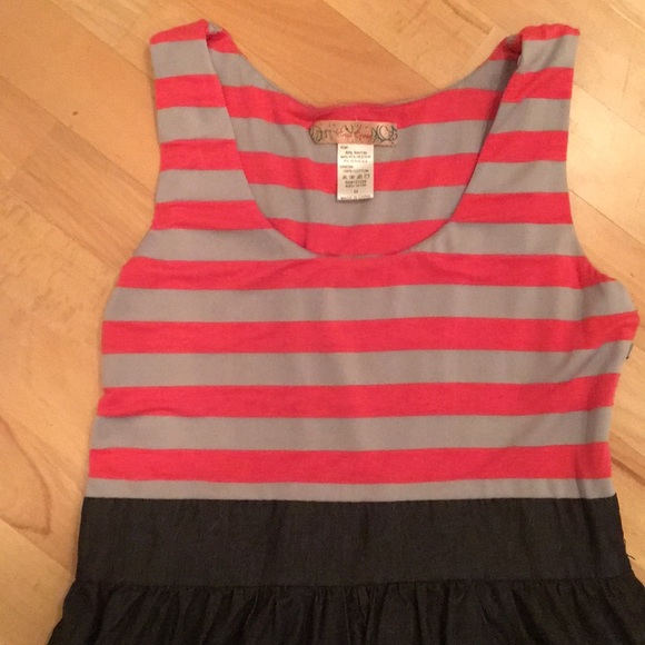 Casual Spring Dress - Picture 2 of 5